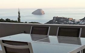 Villa Iris